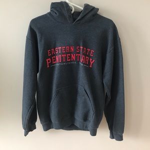 Gildan Men’s Size Small Hoodwd Sweatshirt- Eastern State Penitentiary